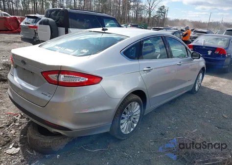 2013 Ford Fusion Hybrid Se from USA, damaged, VIN 3FA6P0LU6DR138609